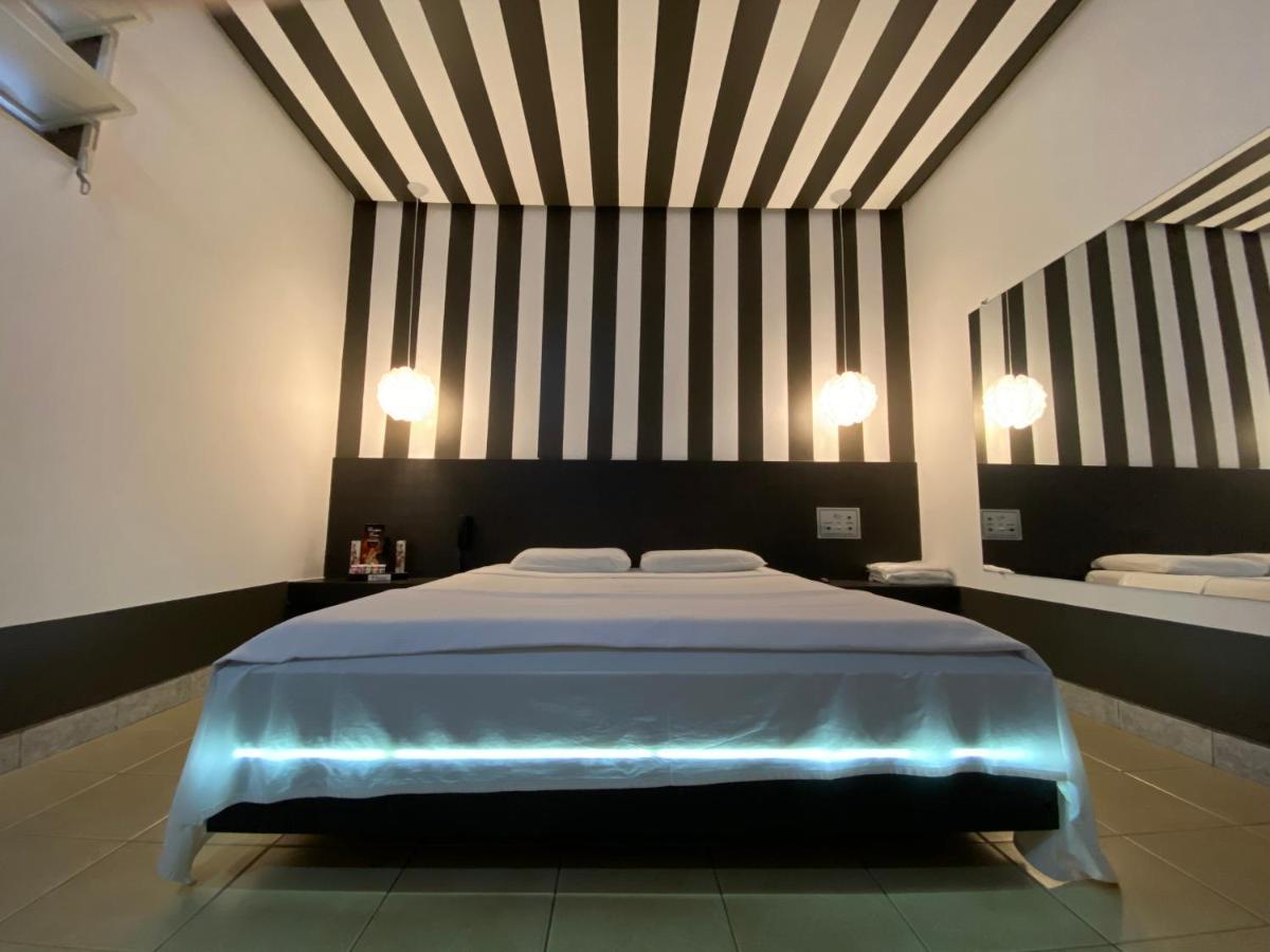 Dreams Motel Ponte Nova Bagian luar foto